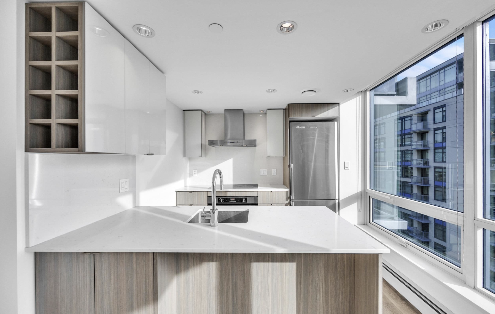 #1405 -1788 Columbia Street